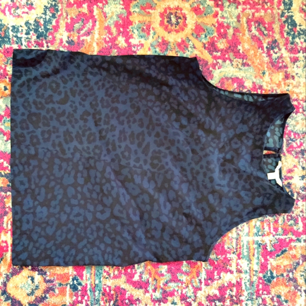 Banana Republic sleeveless top size Xtra small